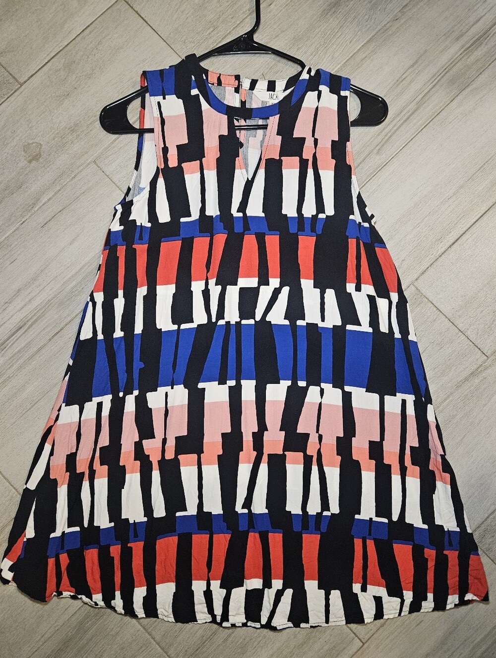 Sleeveless Geometric Print Shift Dress - Blue, Red, Pink, Black, White